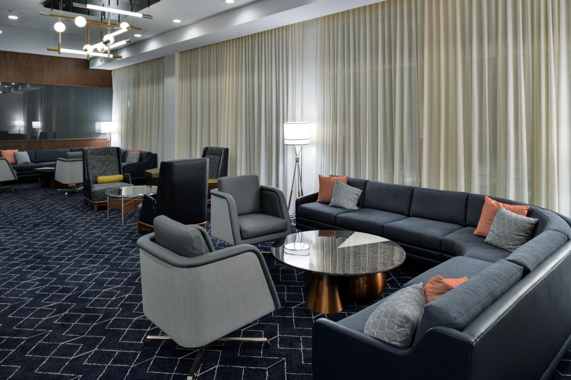 Courtyard By Marriott Raleigh Cary Crossroads 호텔 외부 사진