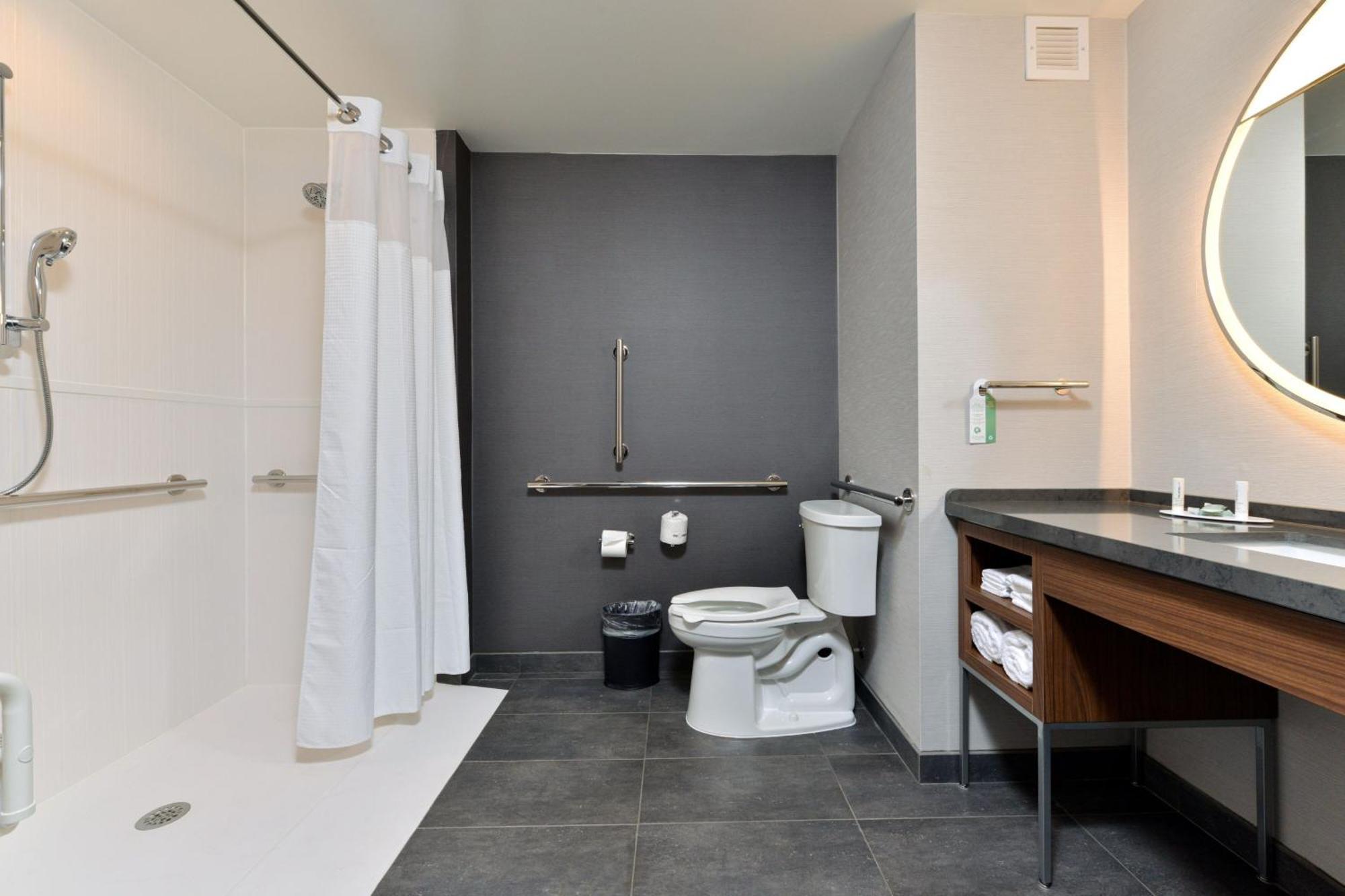 Courtyard By Marriott Raleigh Cary Crossroads 호텔 외부 사진