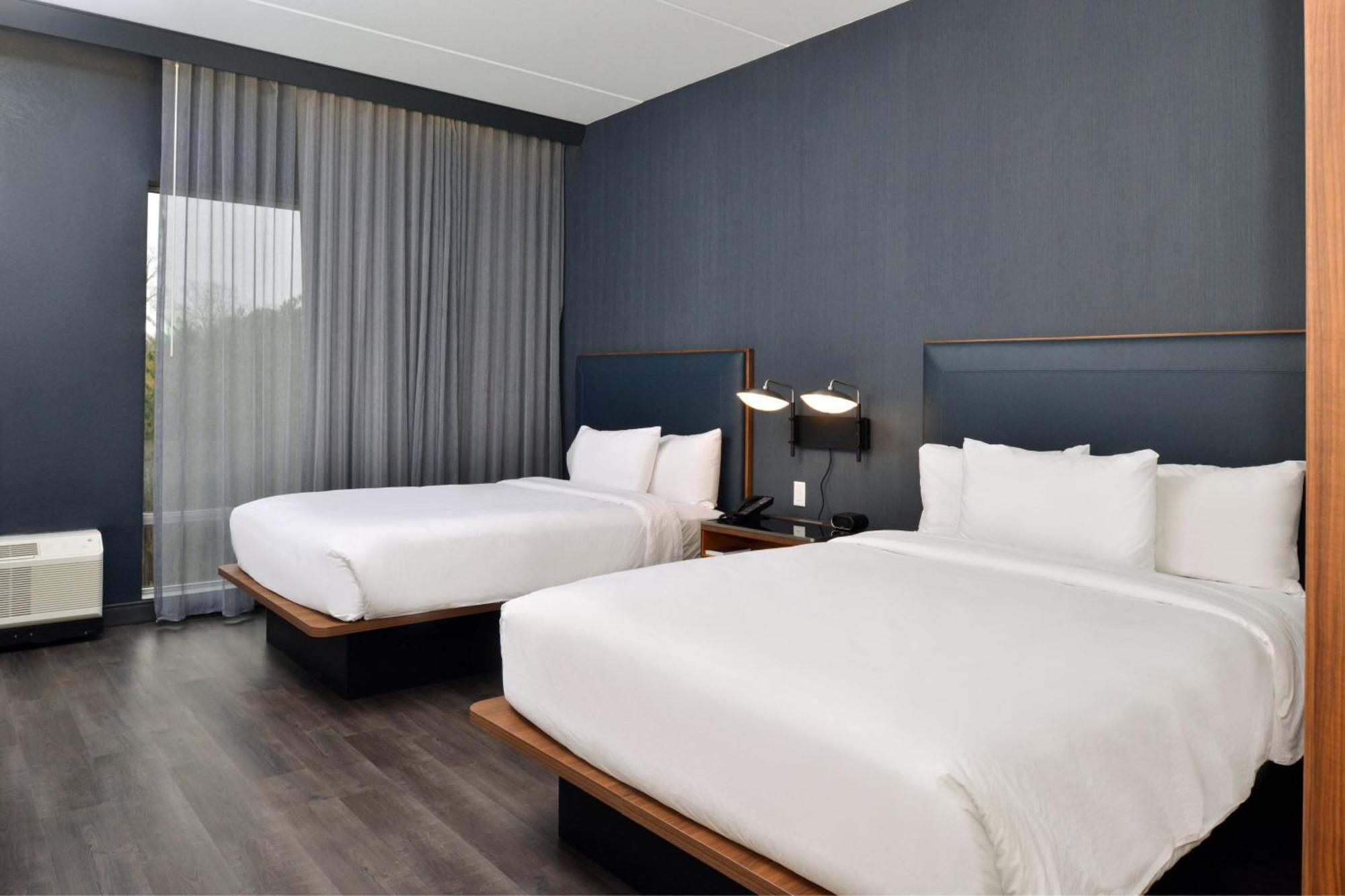 Courtyard By Marriott Raleigh Cary Crossroads 호텔 외부 사진