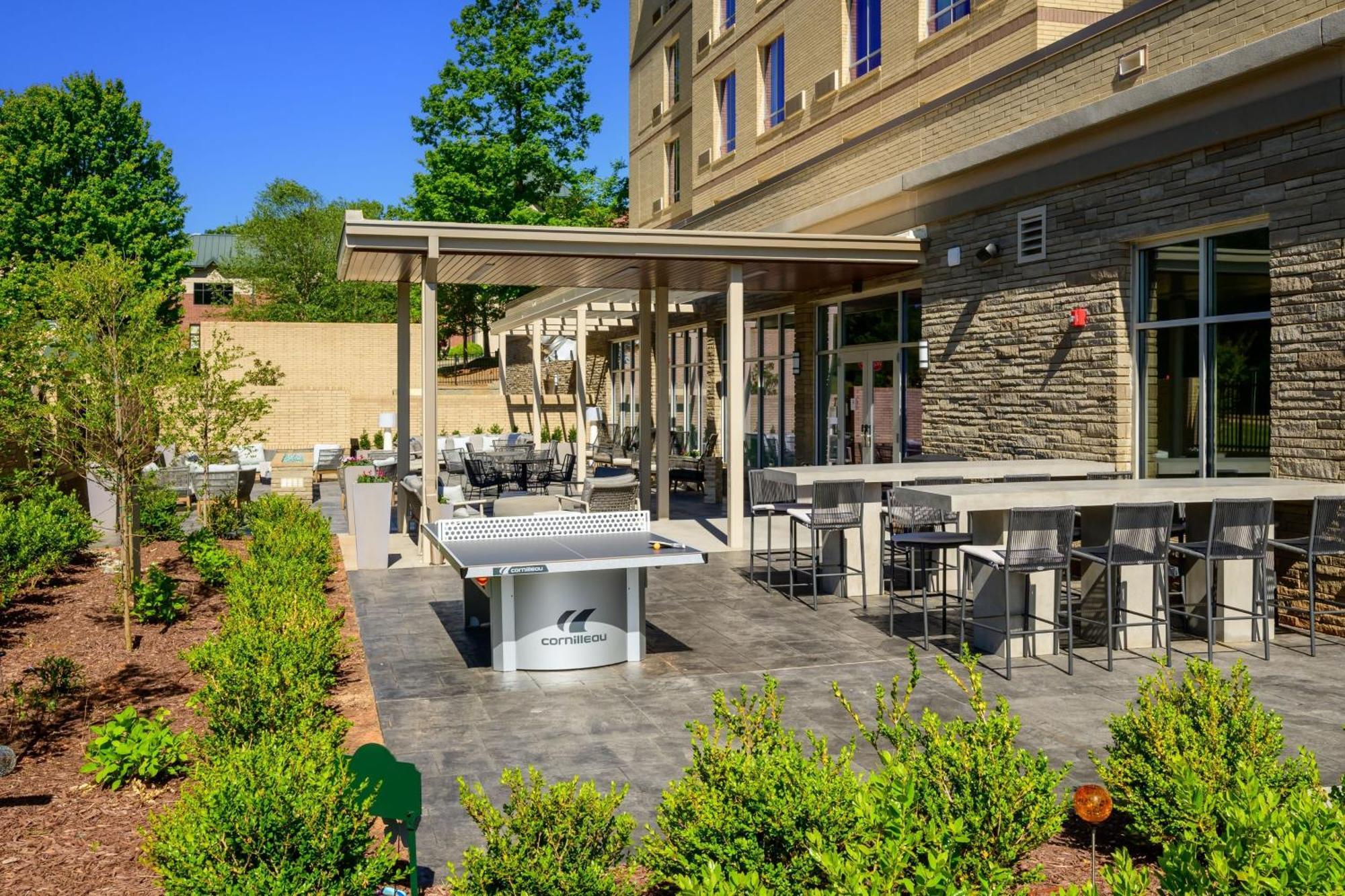 Courtyard By Marriott Raleigh Cary Crossroads 호텔 외부 사진